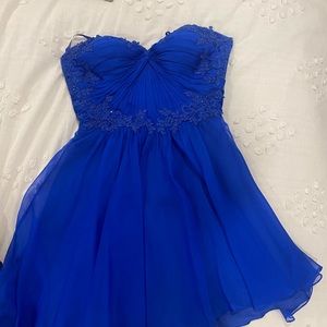 Junior Prom Dress size 6